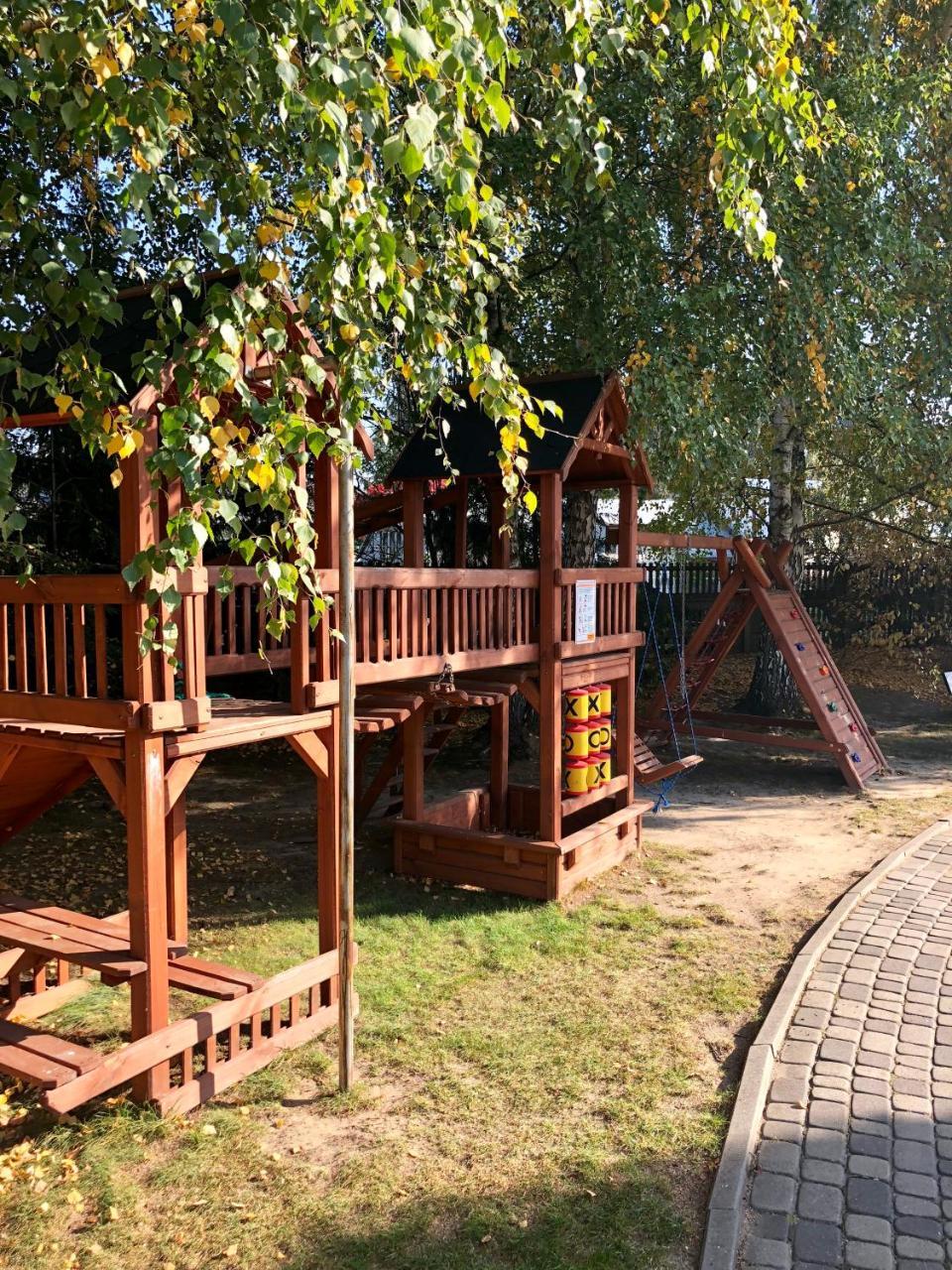 Hotel "Na Uboczu" Varşova Dış mekan fotoğraf